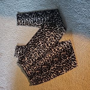 Cheetah print leggings